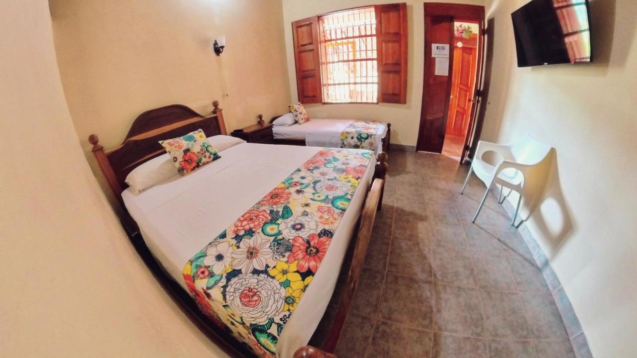 La Casa De Las Flores Hostal Jardín Exteriér fotografie