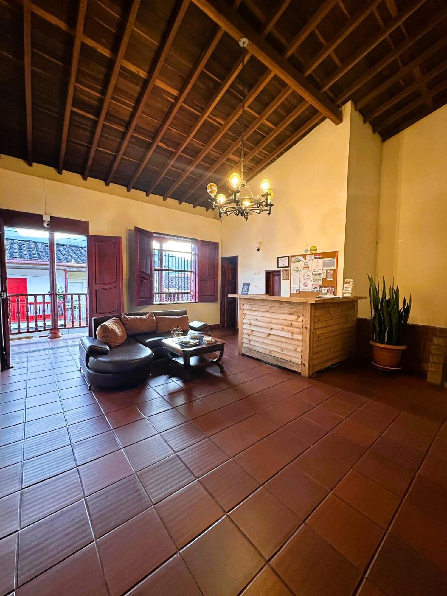 La Casa De Las Flores Hostal Jardín Exteriér fotografie