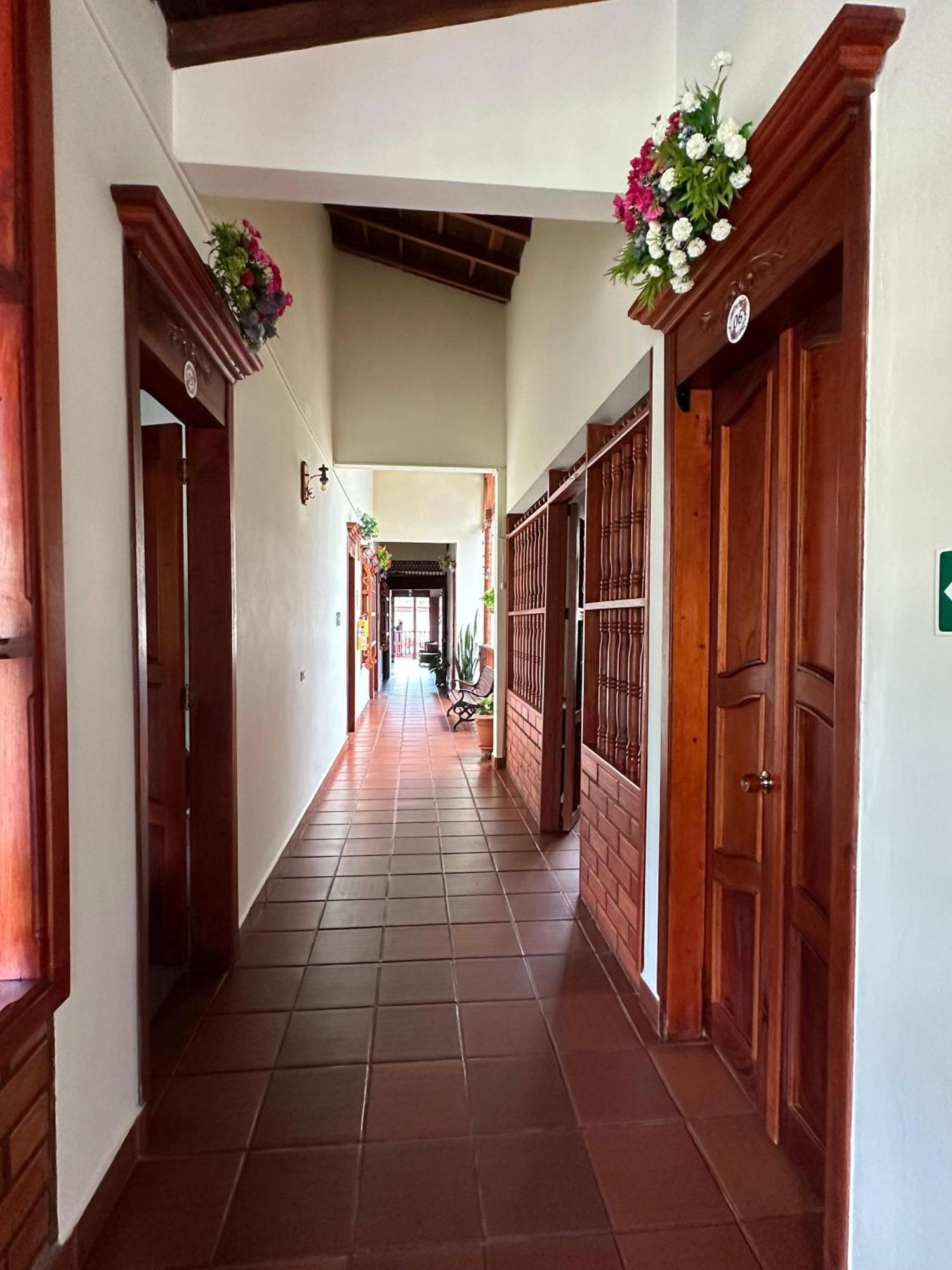 La Casa De Las Flores Hostal Jardín Exteriér fotografie